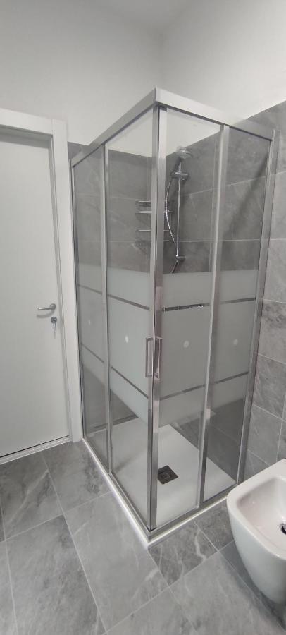 Da Nani Apartment Lezzeno Luaran gambar