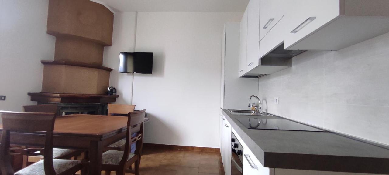 Da Nani Apartment Lezzeno Luaran gambar