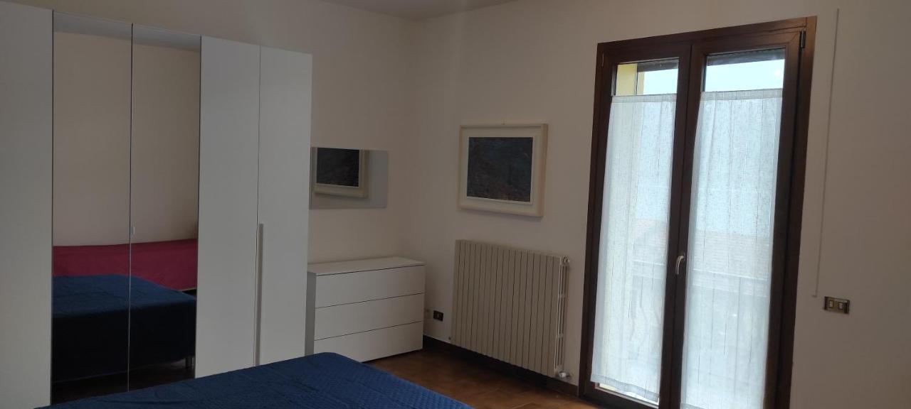 Da Nani Apartment Lezzeno Luaran gambar