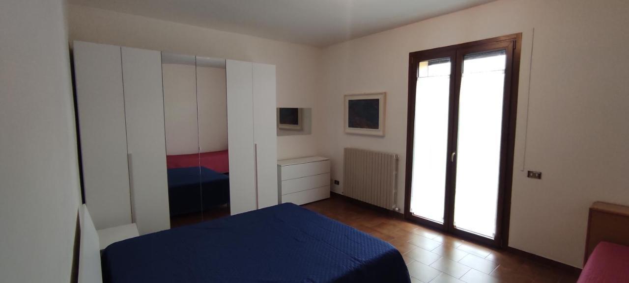 Da Nani Apartment Lezzeno Luaran gambar